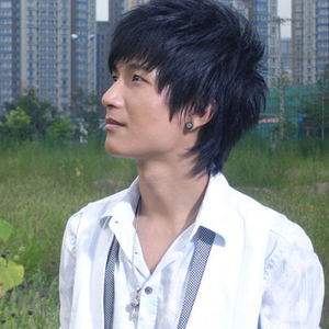 蕾丝短裙打底裤乱伦喷水综合区
