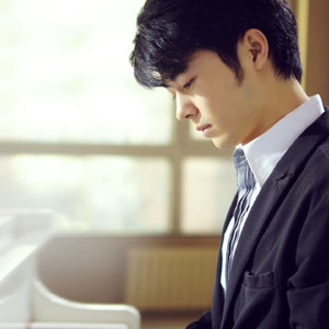 蕾丝短裙打底裤乱伦喷水综合区
